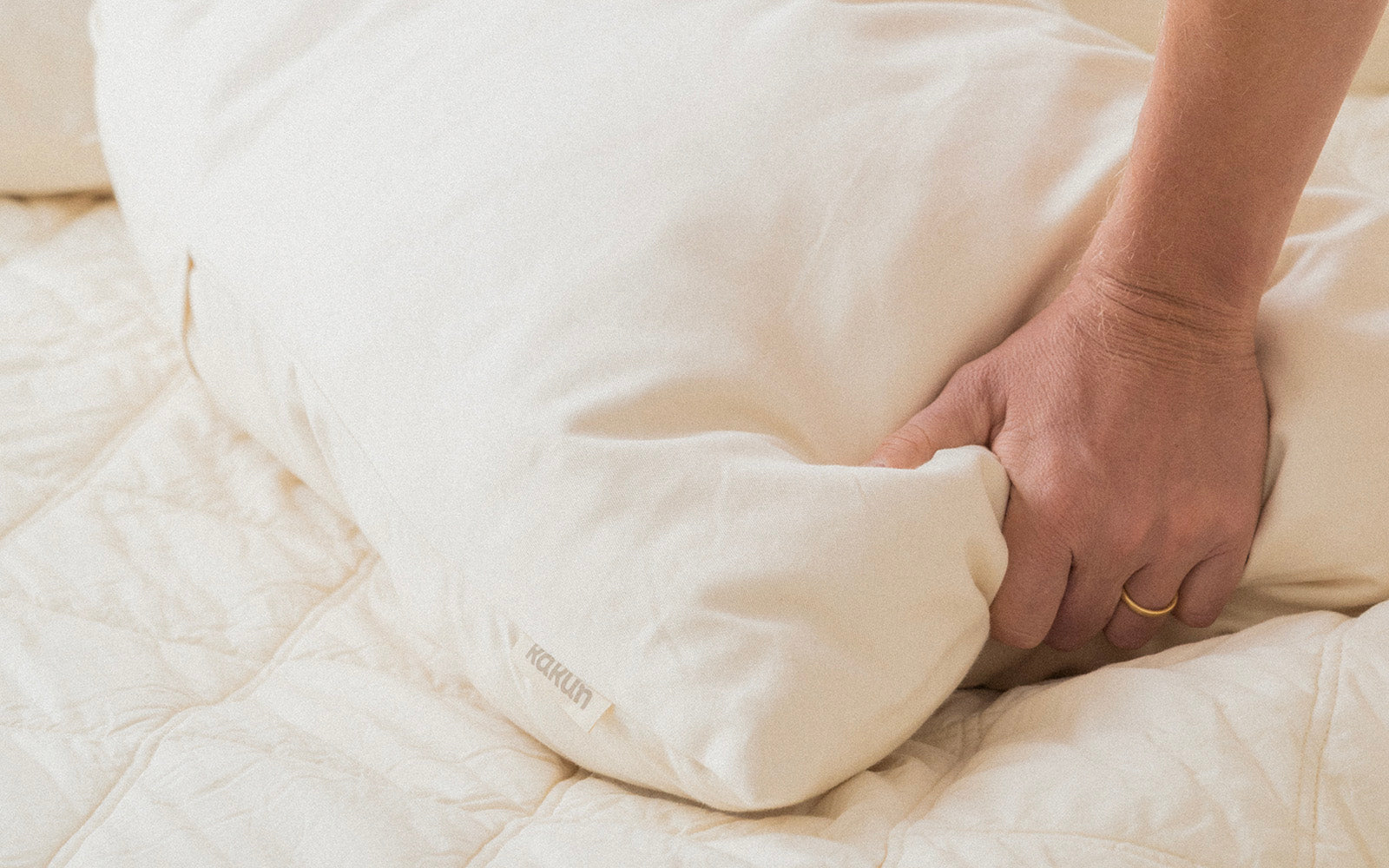 Kakūn Organic Pillow