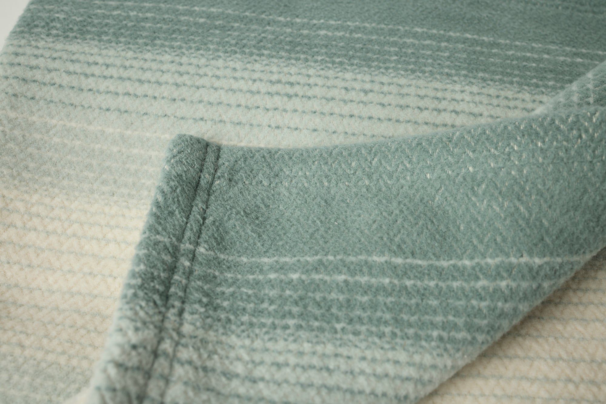 Coyuchi Horizon Supersoft Organic Throw - close up #colour_Surf Ombre