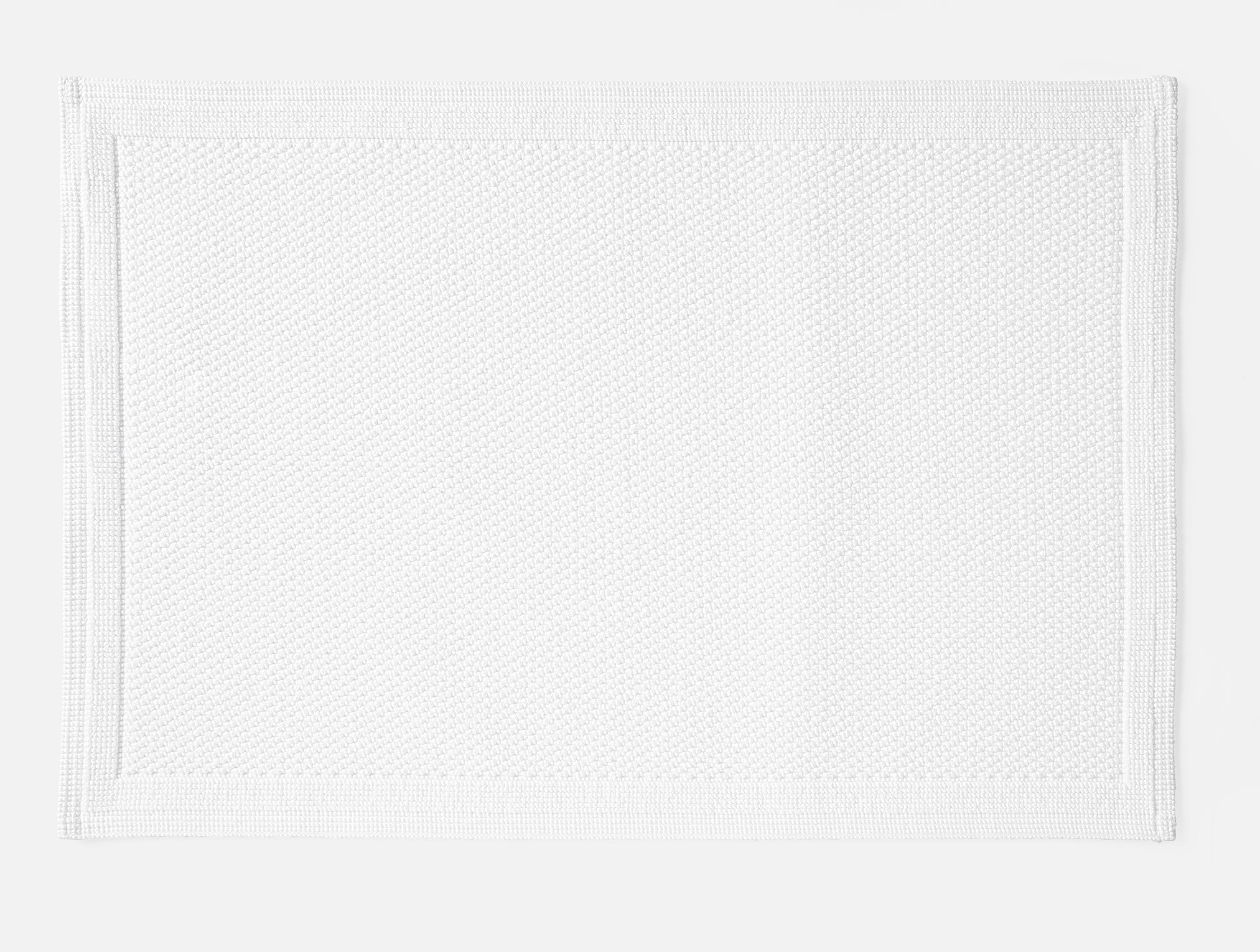 Coyuchi Organic Bath Rug Cove #colour_Alpine White