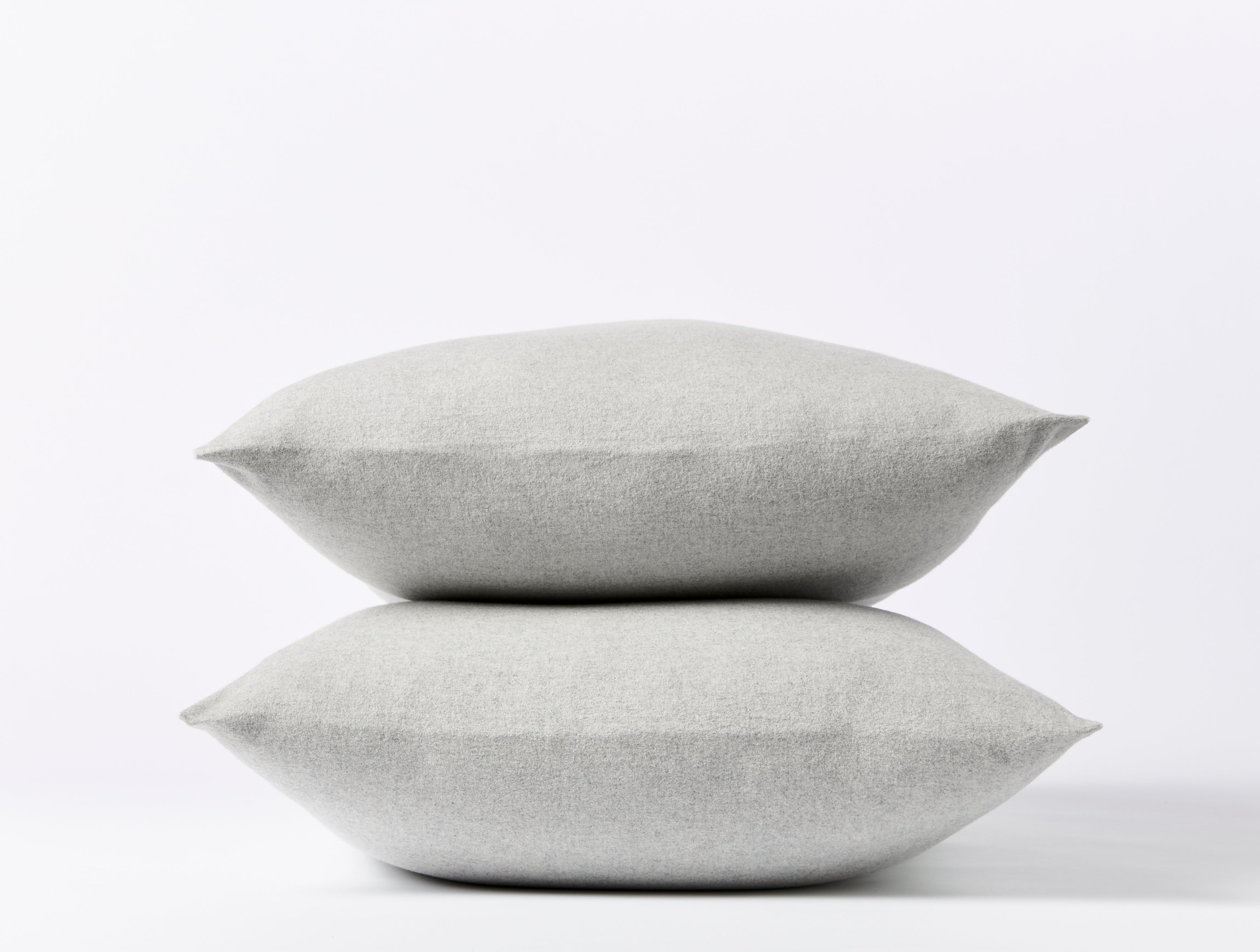 Coyuchi Organic Cloud Brushed Flannel Pillowcase - stacked #colour_pale gray heather