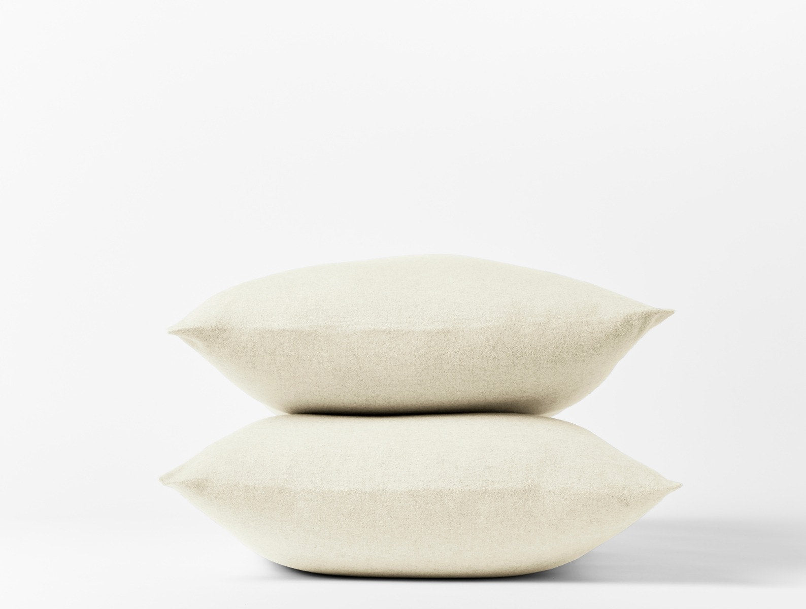 Coyuchi Organic Cloud Brushed Flannel Pillowcase - stacked #colour_undyed