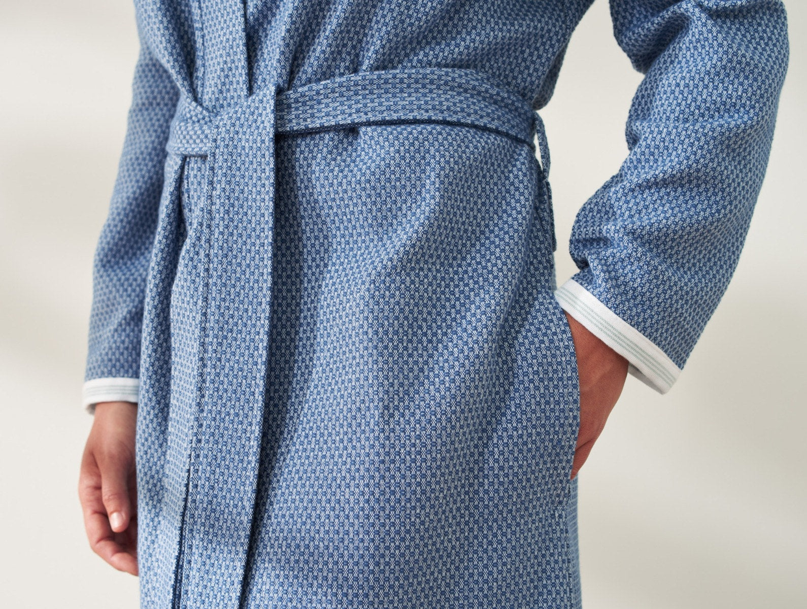 Coyuchi Organic Cotton Mediterranean Modern Robe - hand in pocket #colour_lake