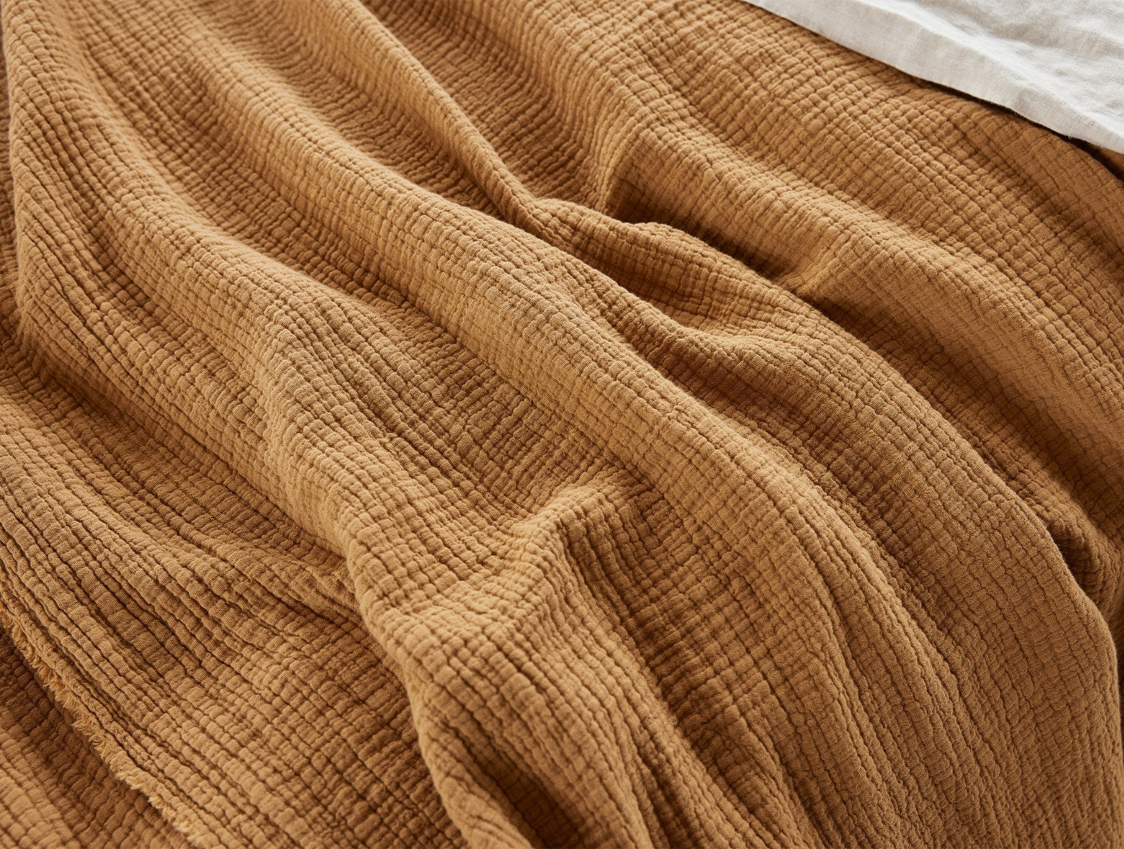 Coyuchi Topanga Organic Cotton Matelasse Throw - close up of texture #colour_Hazel