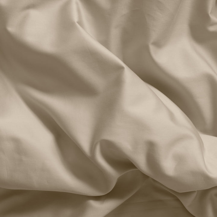 Homebird Organic Cotton Sateen Duvet Cover and Pillowcases - close up #colour_sand