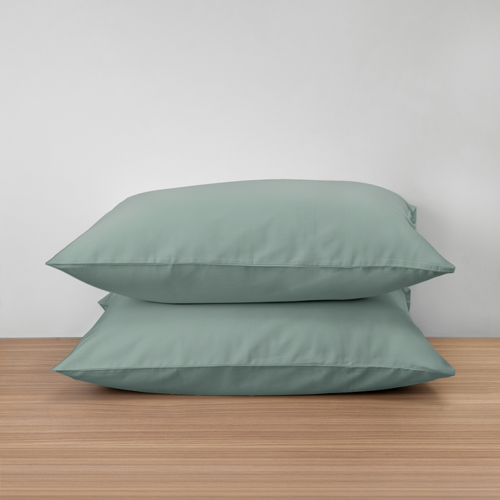 Homebird Organic Cotton Sateen Pillowcases #colour_green