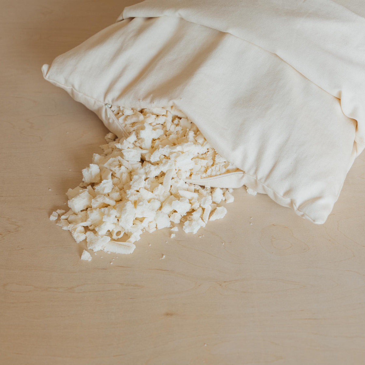 Kakun Organic Travel Pillow