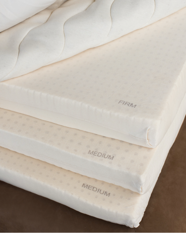 Kakun Ten Organic Latex Mattress - open casing two medium layers one firm stacked tiered