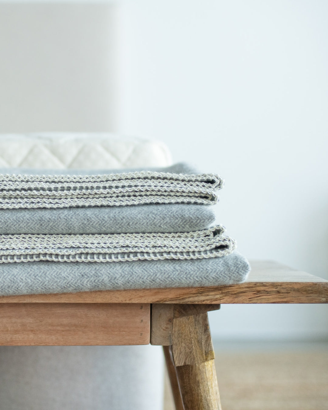 Kakun Wool Herringbone Throw