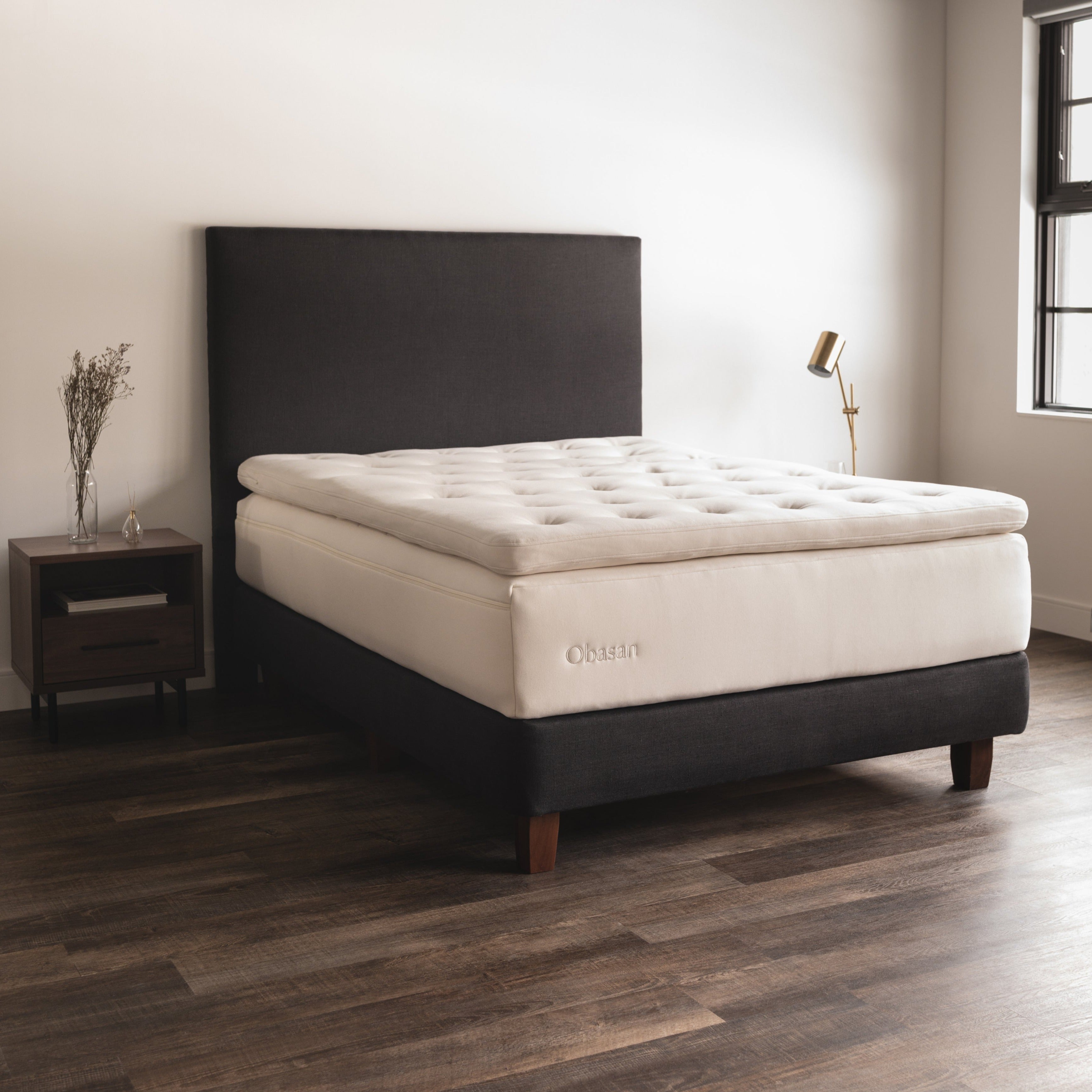 Obasan Grand Organic Latex Mattress - natural light in simplistic room
