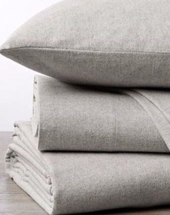 Organic flannel fitted sheet made from 100% organic cotton