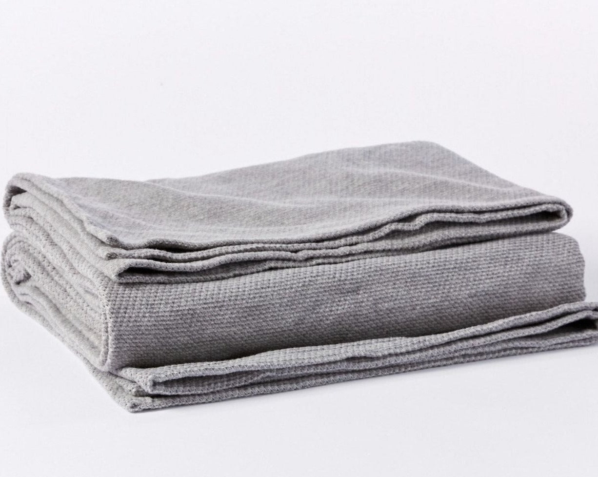Coyuchi Organic Sequoia Cotton Wool Blanket - folded #colour_Gray