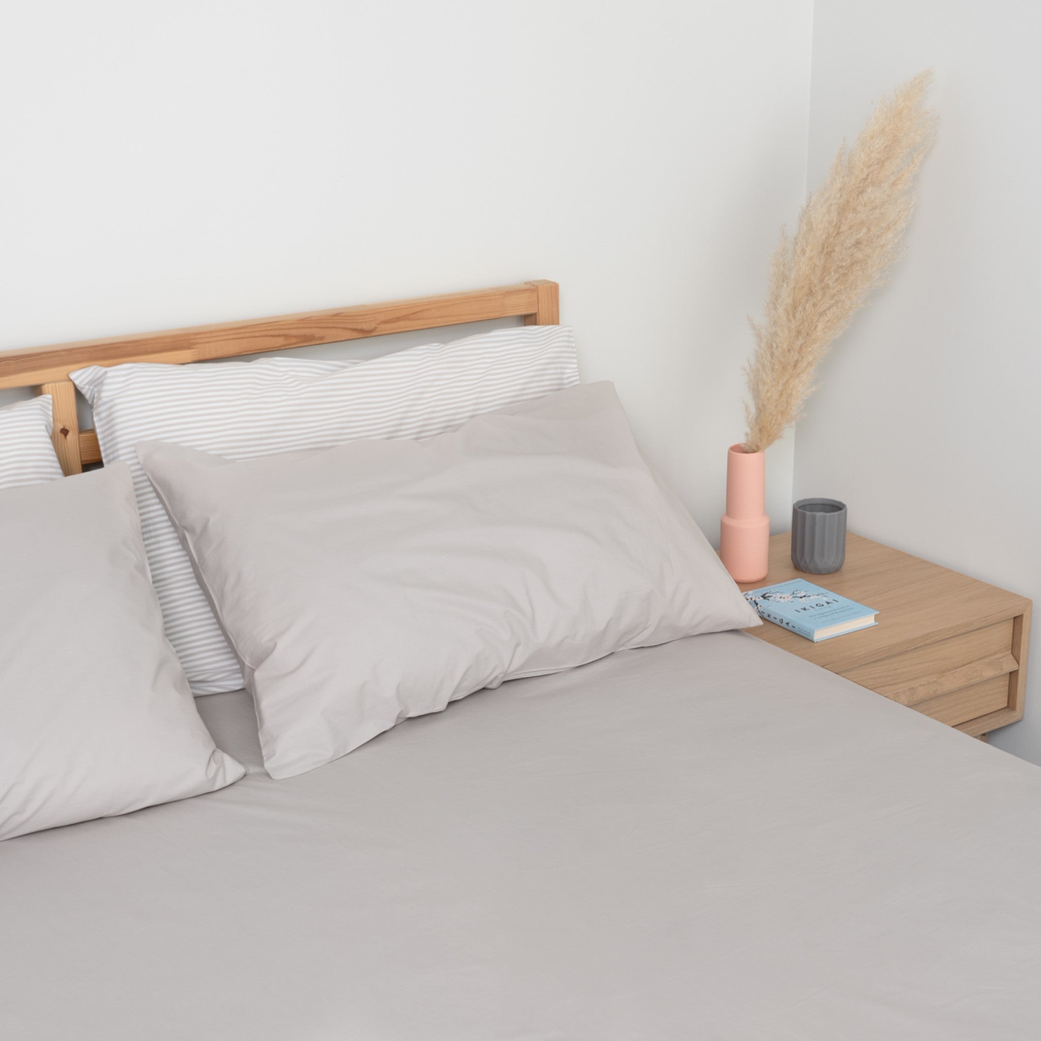 Homebird Organic Percale Fitted Sheet and Pillowcase - staged bed #colour_gray