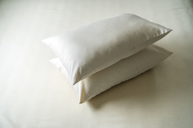 What is the Size of a Standard Pillow - Resthouse Pillow Blog