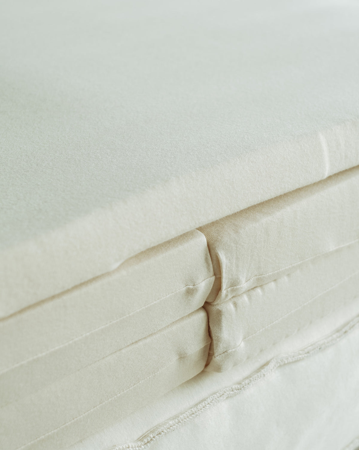 Retreat Organic Mattress
