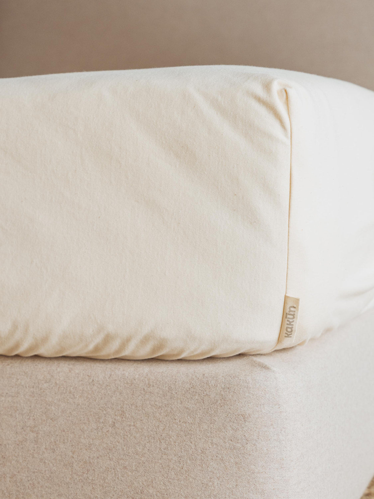 Kakun Luxury Waterproof Mattress Protector