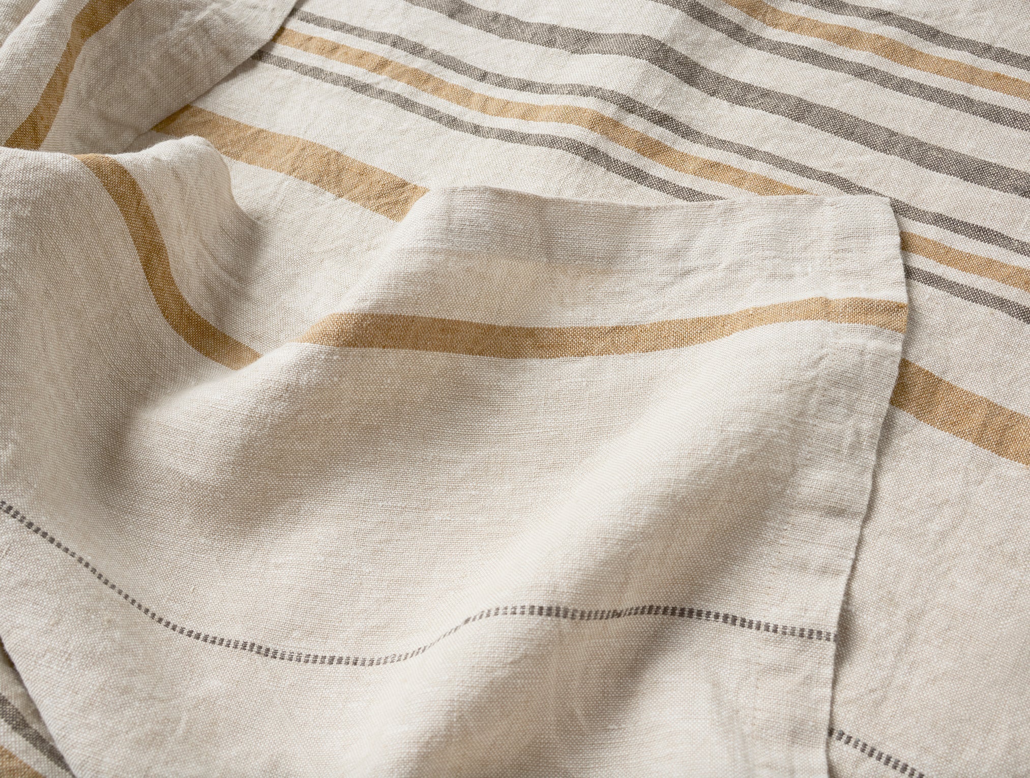 Mojave Organic Linen Throw