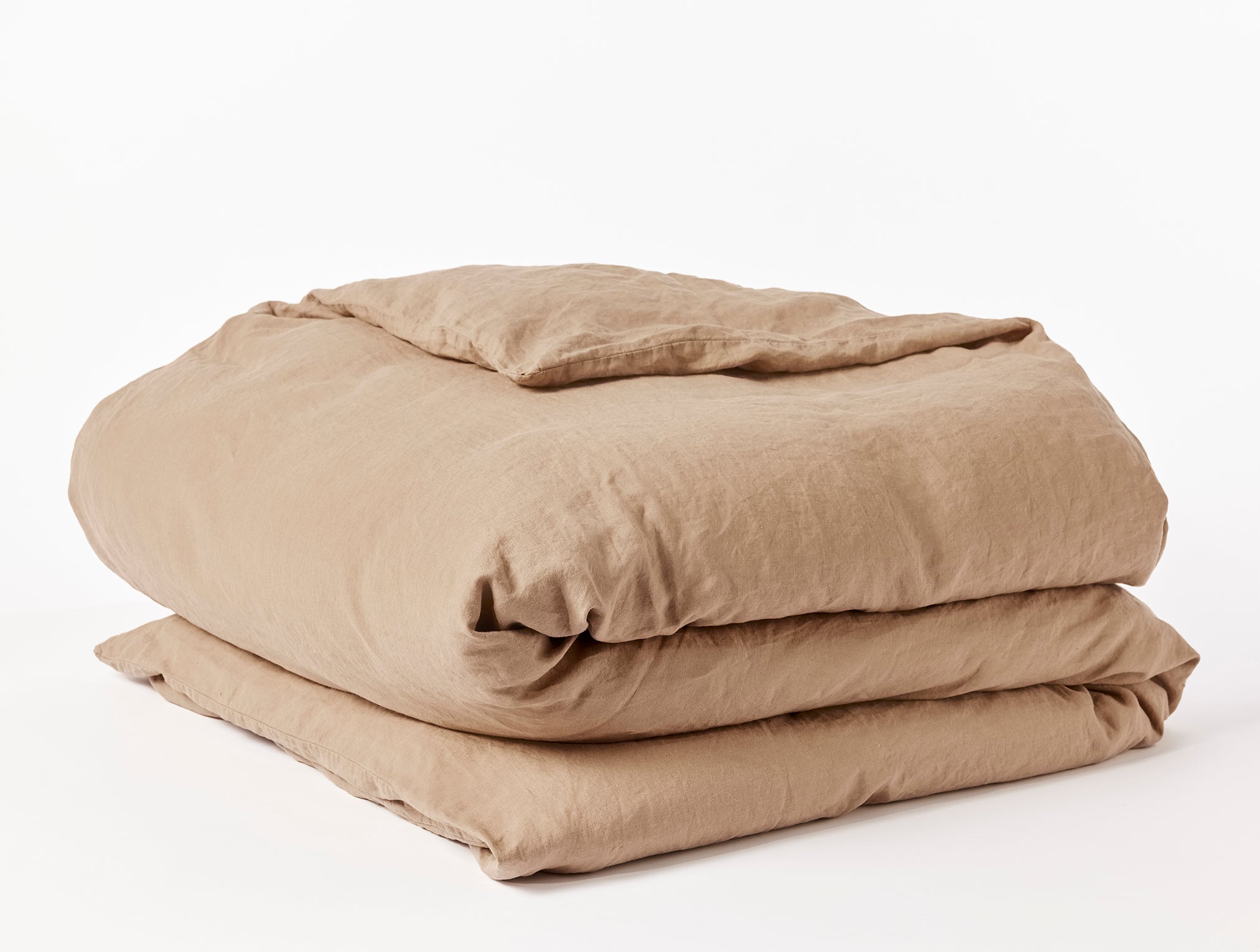 Coyuchi Organic Relaxed Linen Duvet Cover - folded #colour_doe