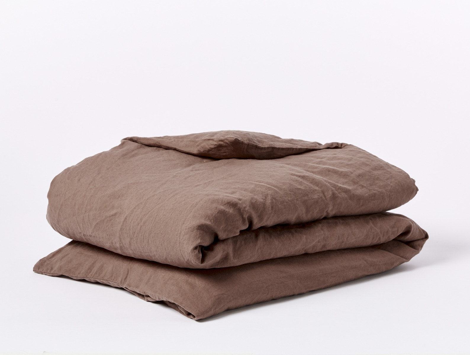 Coyuchi Organic Relaxed Linen Duvet Cover - folded #colour_redwood