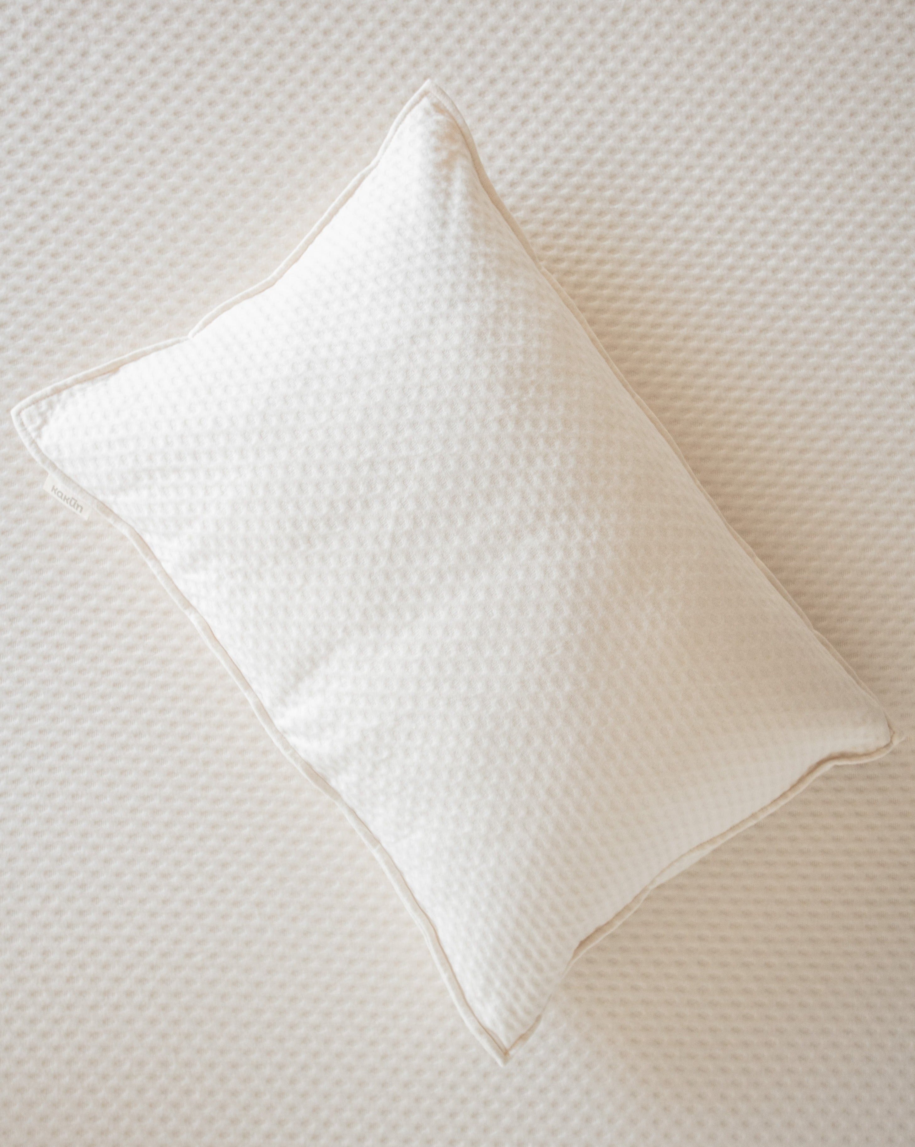 Resthouse Kakun Organic Luxury Pillow