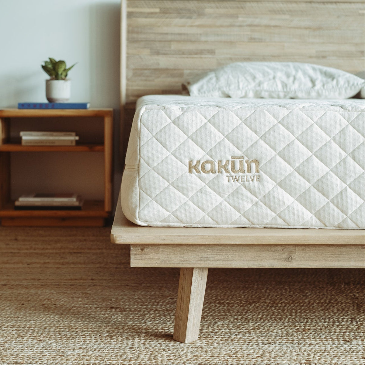 Kakun Twelve Organic Mattress