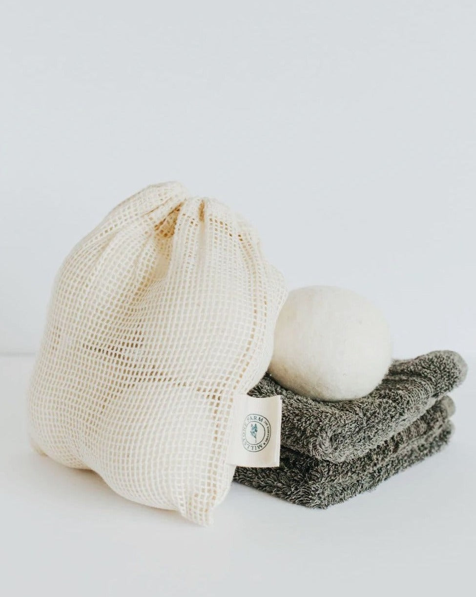 5 natural wool dryer balls.