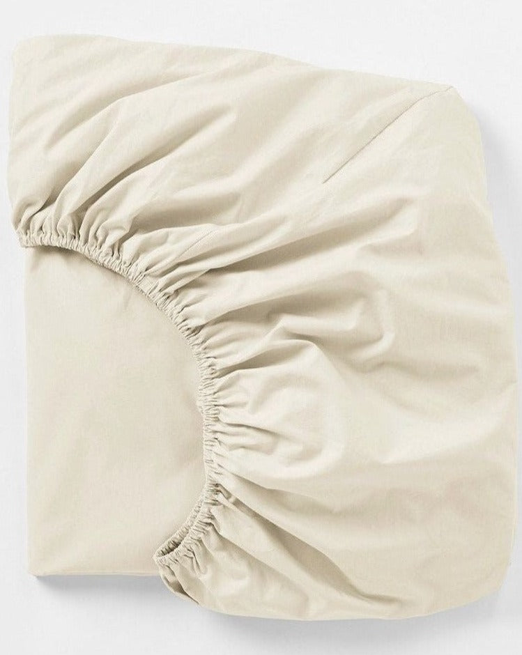 The ultimate fitted sheets for hot sleepers, percale features a cooler feel that keeps warm sleepers comfortable in any climate.