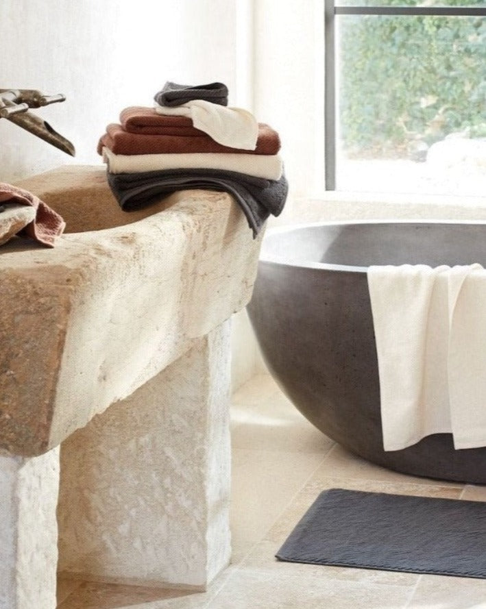 Coyuchi Mosaic Canyon Organic Bath Rug - Palest Ocean w/Slate