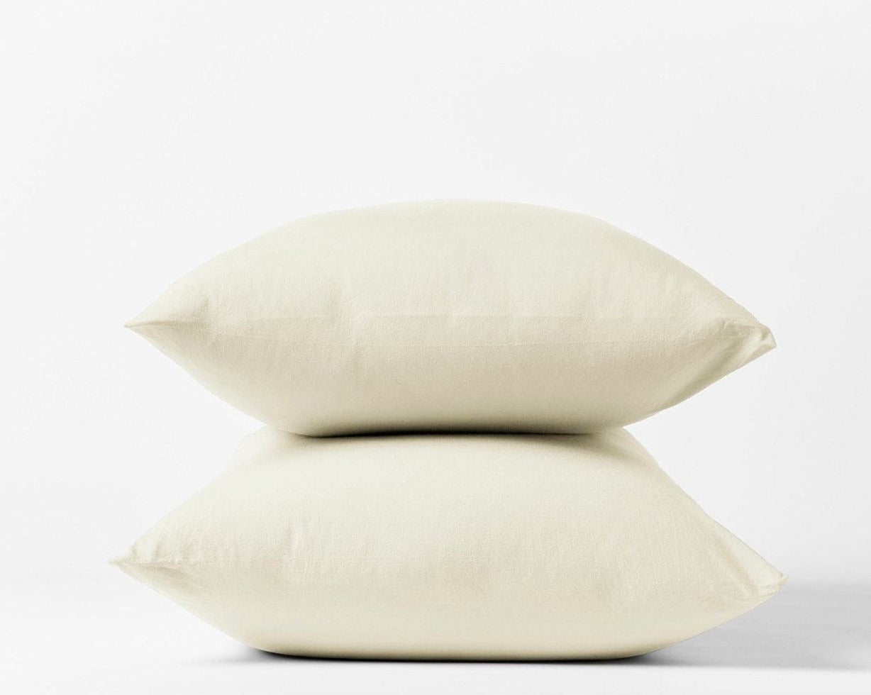 Organic Cotton Crinkled Percale Pillowcases at Resthouse