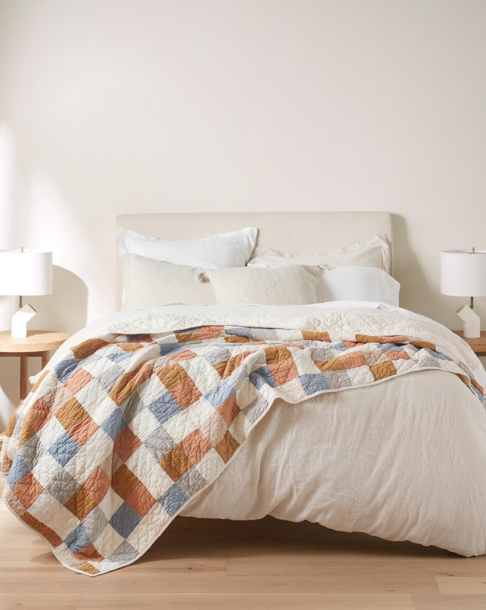 coyuchi ashbury organic quilt, undyed on an organic bed with latex mattress