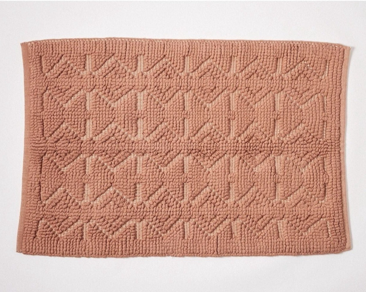 Coyuchi Organic Mosaic Canyon Bath Rug #colour_Adobe w/ Undyed